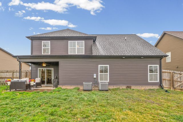 1332 Golden Eagle Way, Clarksville, TN 37040