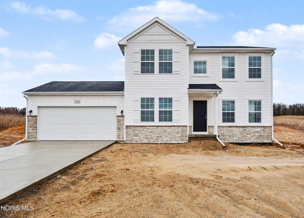 8447 Misty Gorge Road, Waterville, OH 43566