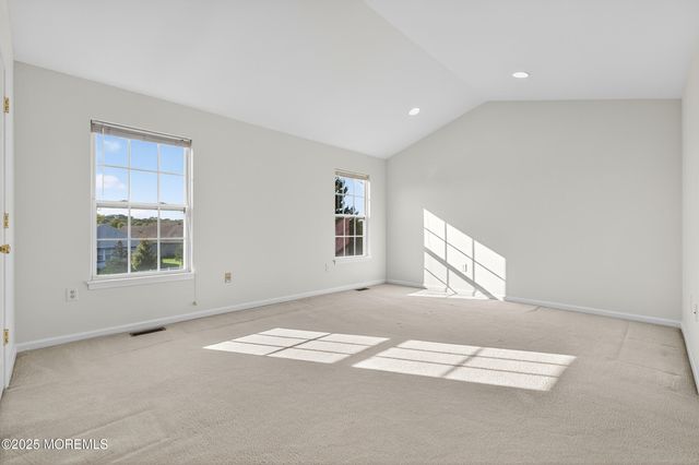 60 Wlodarczyk Place, Parlin, NJ 08859