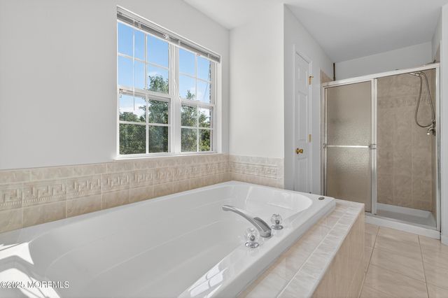 60 Wlodarczyk Place, Parlin, NJ 08859