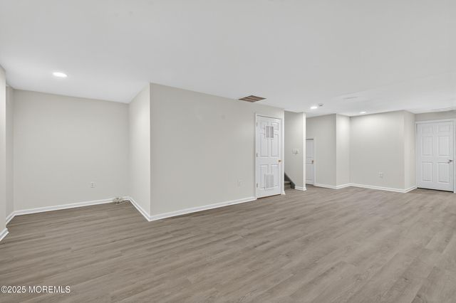 60 Wlodarczyk Place, Parlin, NJ 08859