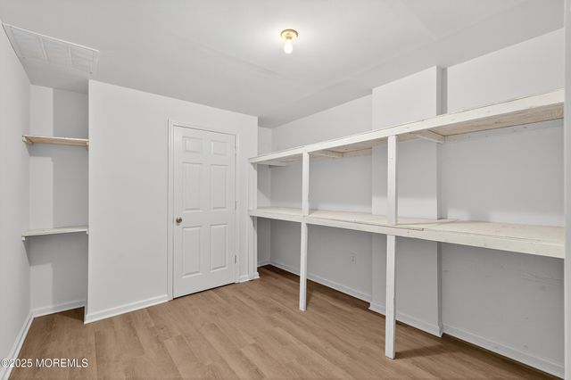 60 Wlodarczyk Place, Parlin, NJ 08859