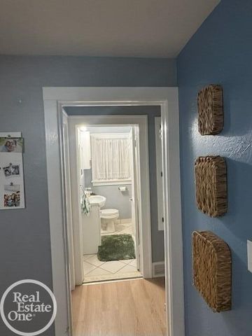 1617 Francis Street, Port Huron, MI 48060