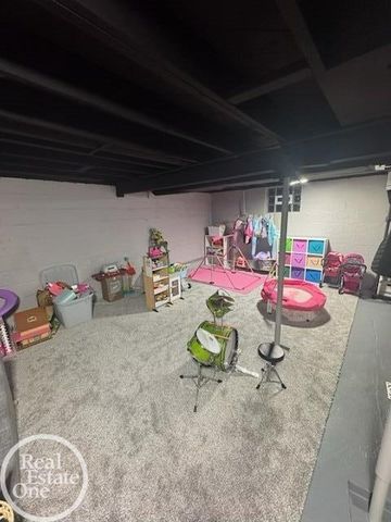 1617 Francis Street, Port Huron, MI 48060