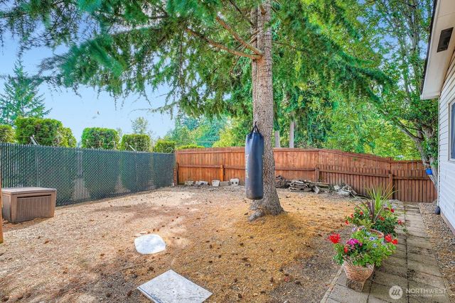 2431 S 371st Street #20, Federal Way, WA 98003