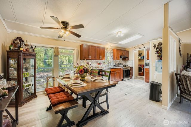 2431 S 371st Street #20, Federal Way, WA 98003