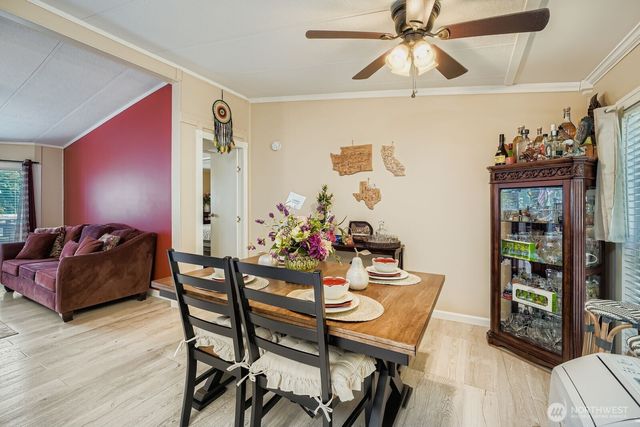 2431 S 371st Street #20, Federal Way, WA 98003