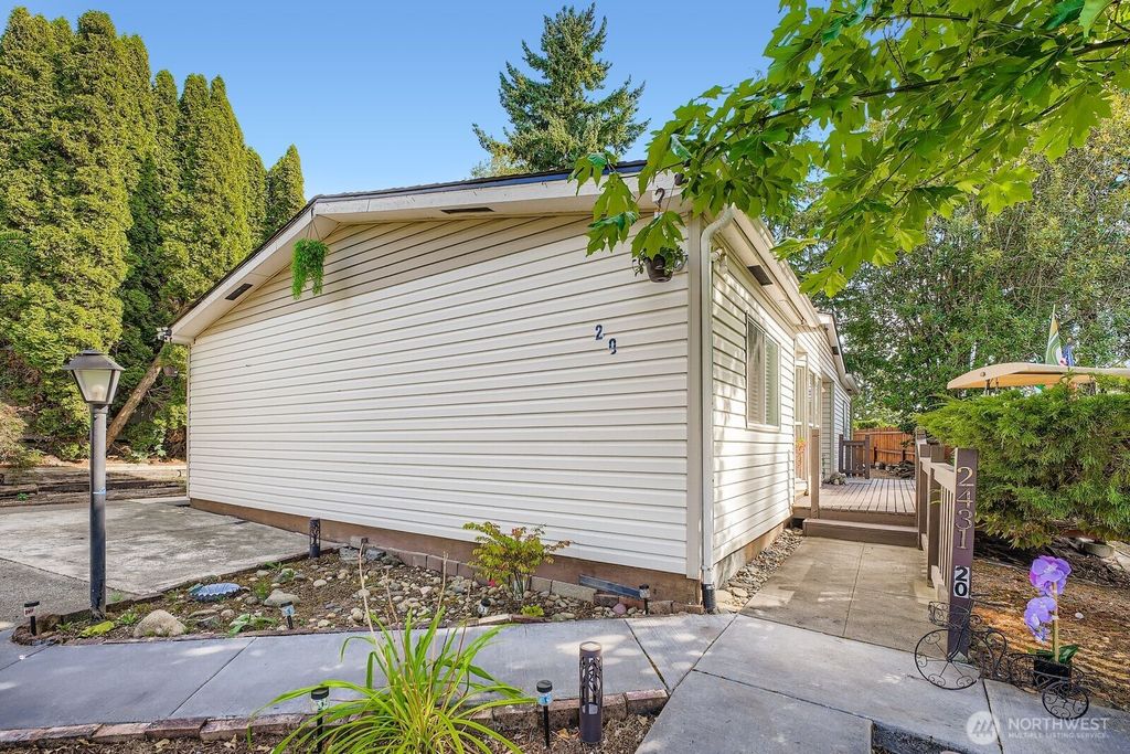 2431 S 371st Street #20, Federal Way, WA 98003