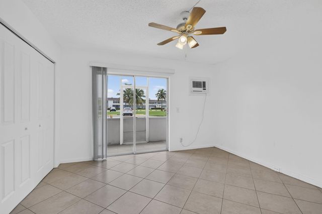 79 CHATHAM D, West Palm Beach, FL 33417