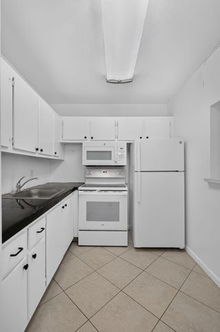 79 CHATHAM D, West Palm Beach, FL 33417