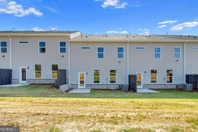 3670 Donovan Circle, Loganville, GA 30052
