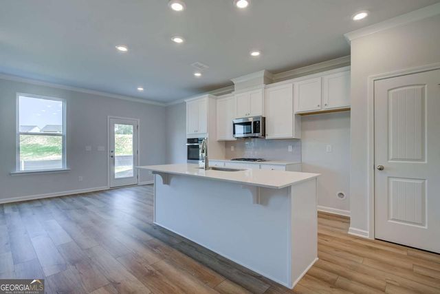 3670 Donovan Circle, Loganville, GA 30052