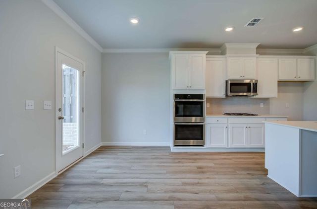 3670 Donovan Circle, Loganville, GA 30052