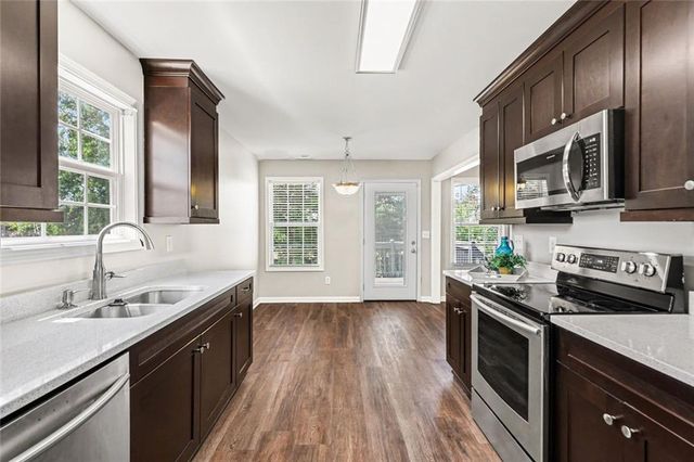 600 Nine Oaks Court, Villa Rica, GA 30180