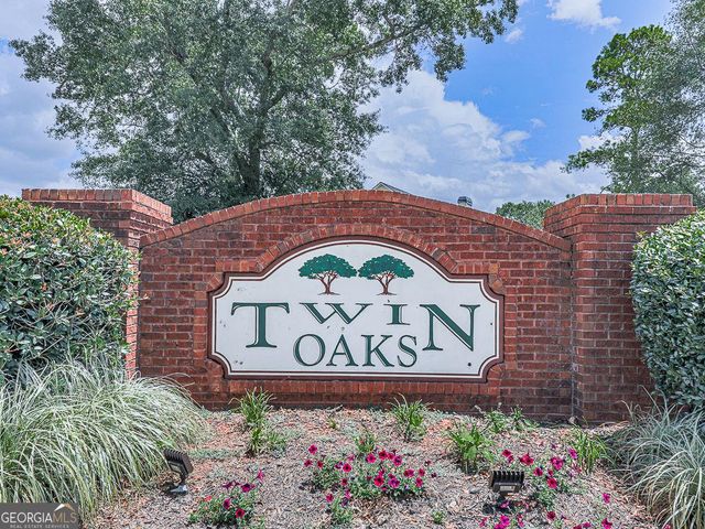600 Nine Oaks Court, Villa Rica, GA 30180