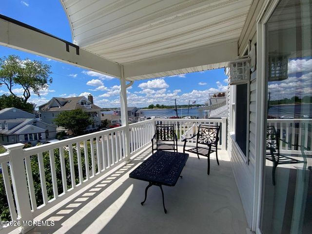 564 Perch Avenue, Manasquan, NJ 08736