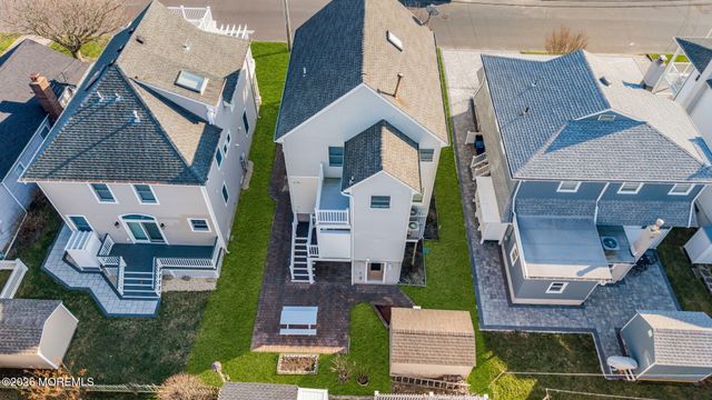 564 Perch Avenue, Manasquan, NJ 08736