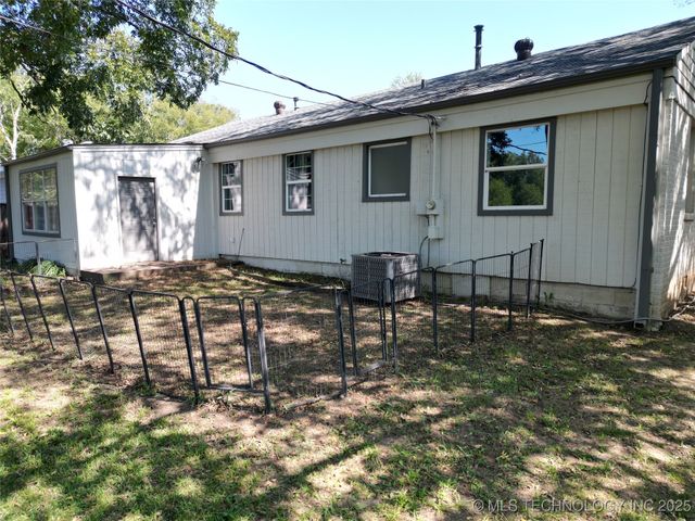 917 Q Street SW, Ardmore, OK 73401