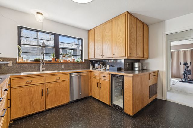 10324 Lake Gardens Drive, Dallas, TX 75218