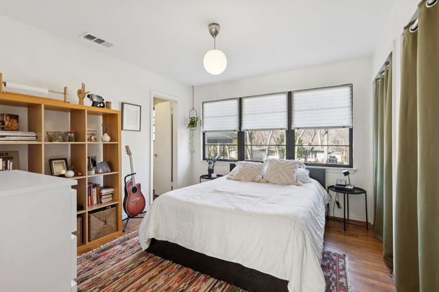 10324 Lake Gardens Drive, Dallas, TX 75218