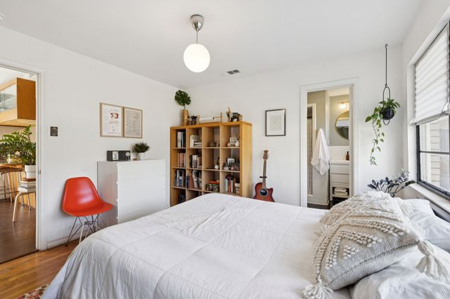 10324 Lake Gardens Drive, Dallas, TX 75218