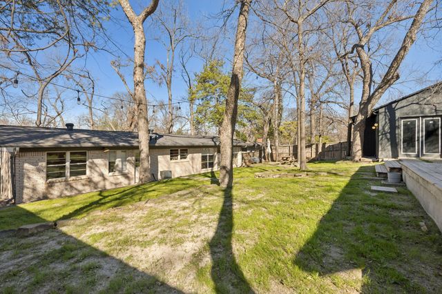 10324 Lake Gardens Drive, Dallas, TX 75218