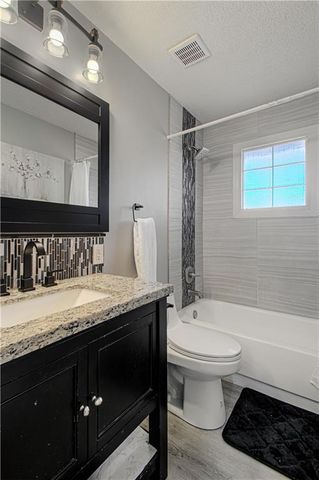 10912 McKinley Avenue, Kansas City, MO 64134