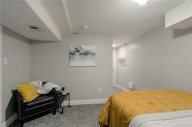 10912 McKinley Avenue, Kansas City, MO 64134