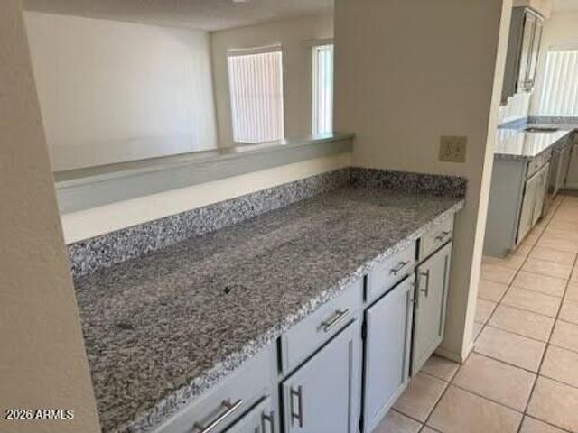 9422 S 43RD Place, Phoenix, AZ 85044