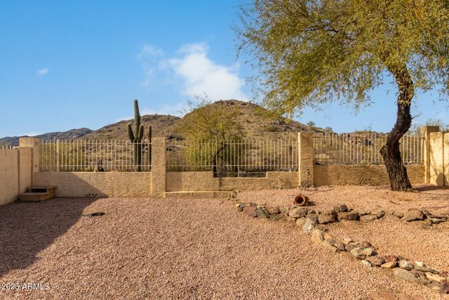 9422 S 43RD Place, Phoenix, AZ 85044