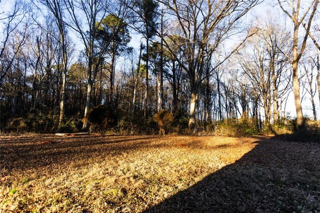 139 Southview, Monroe, GA 30655