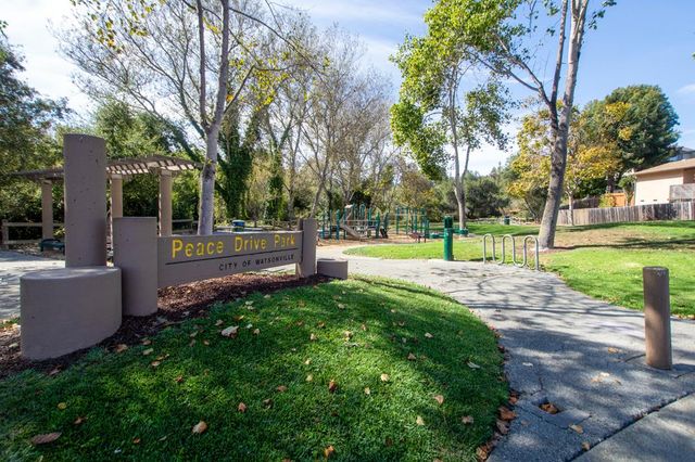 73 Firethorne Way, Watsonville, CA 95076