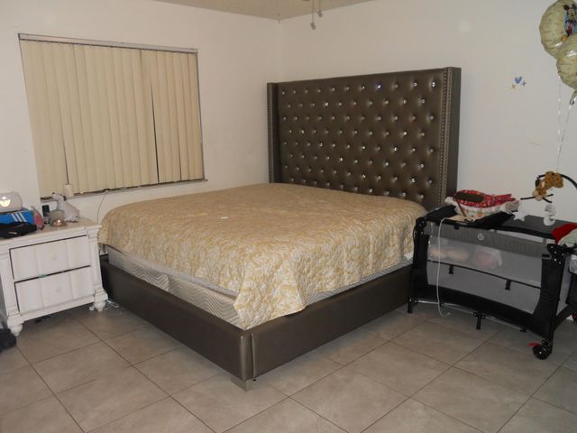 4774 Orleans Court C, West Palm Beach, FL 33415