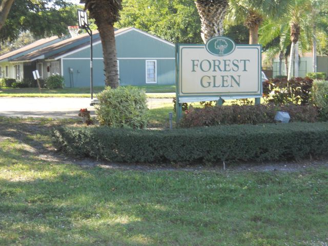 4774 Orleans Court C, West Palm Beach, FL 33415