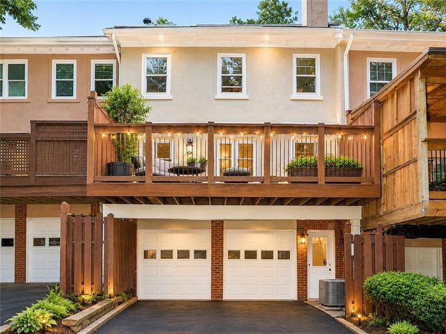 742 OLDE TOWNE Lane, Marietta, GA 30068