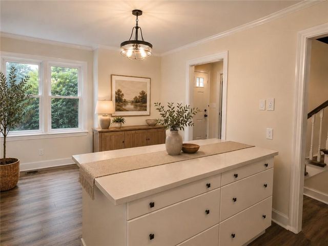 742 OLDE TOWNE Lane, Marietta, GA 30068