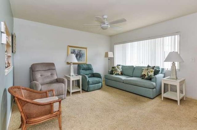 3362 Cynthia Lane 111, Lake Worth Beach, FL 33461