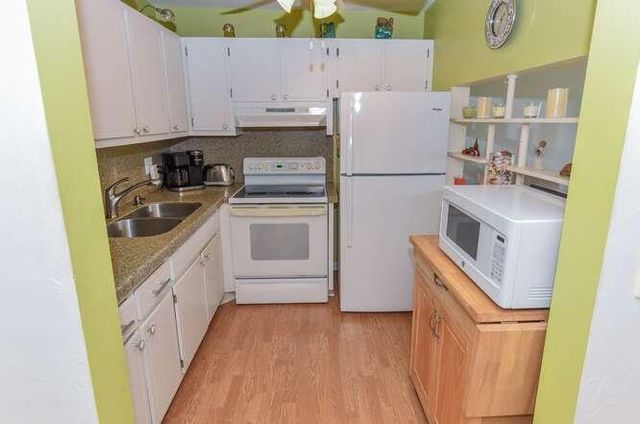 3362 Cynthia Lane 111, Lake Worth Beach, FL 33461