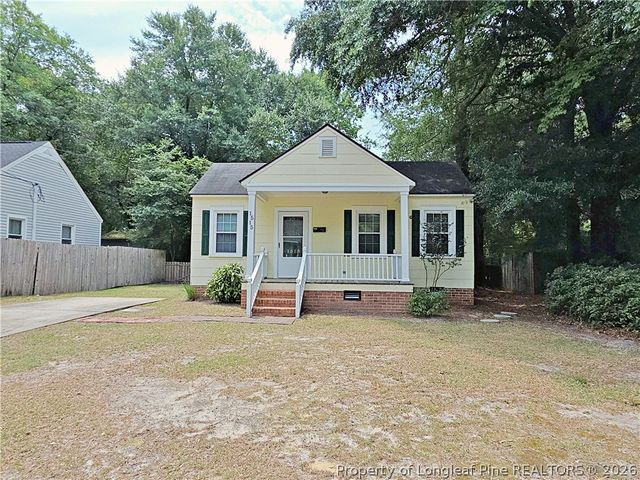 1515 Ashford Avenue, Fayetteville, NC 28305