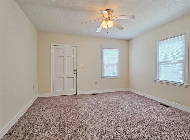 1515 Ashford Avenue, Fayetteville, NC 28305