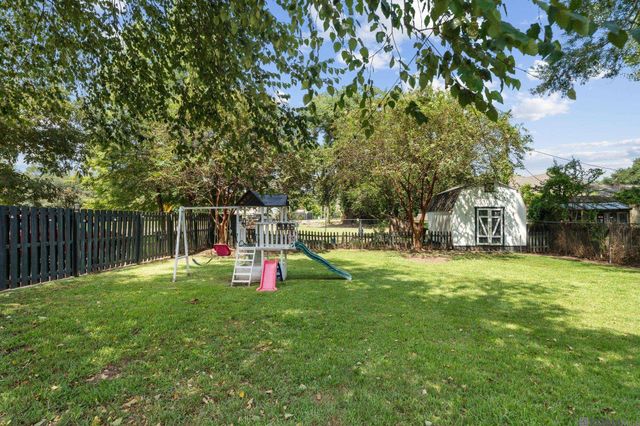 4723 Greenside Ln, Baton Rouge, LA 70806