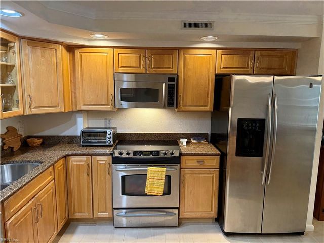 2830 Shore Dr Apt 706, Virginia Beach, VA 23451