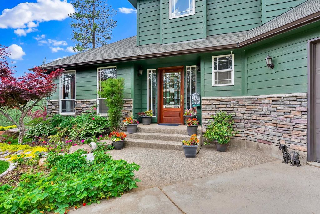 6533 D Lois Way, Nine Mile Falls, WA 99026 photo 4