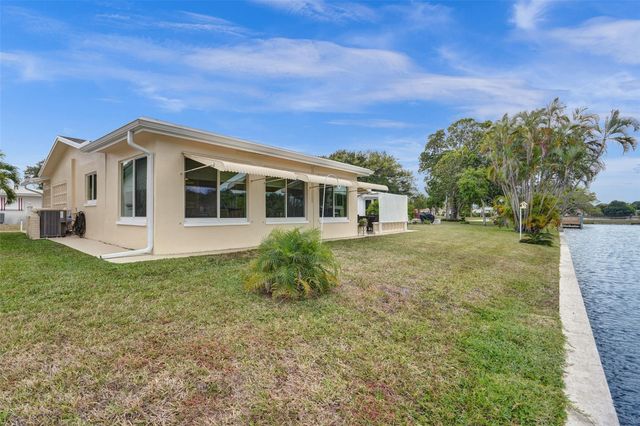 4519 NW 46th Ter, Tamarac, FL 33319