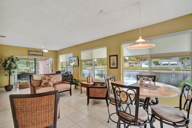 4519 NW 46th Ter, Tamarac, FL 33319