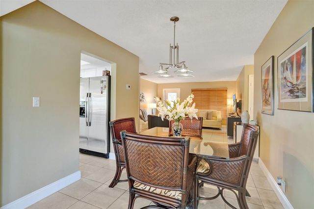 4519 NW 46th Ter, Tamarac, FL 33319