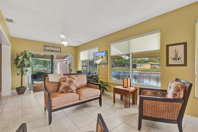 4519 NW 46th Ter, Tamarac, FL 33319