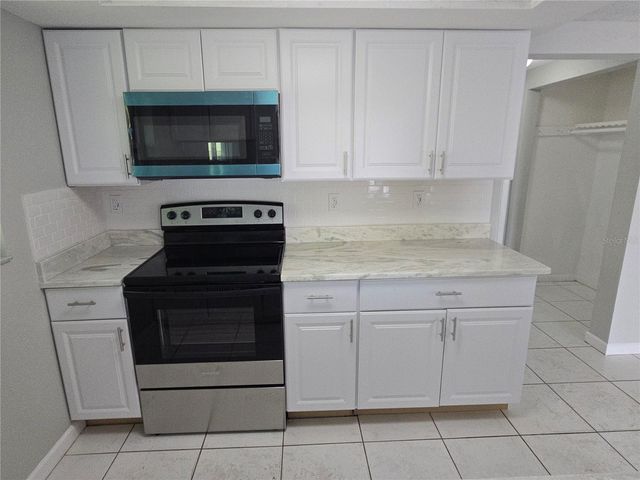 8825 LIDO LANE, Port Richey, FL 34668