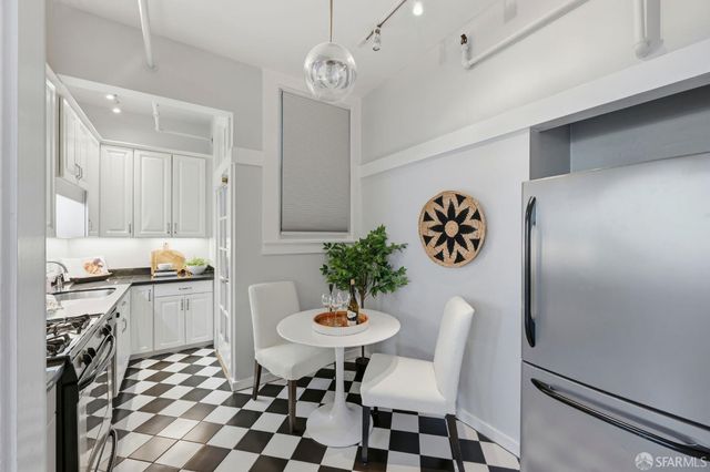 1452 Waller Street 2, San Francisco, CA 94117