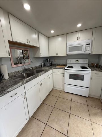 417 SHEOAH BOULEVARD 17, Winter Springs, FL 32708